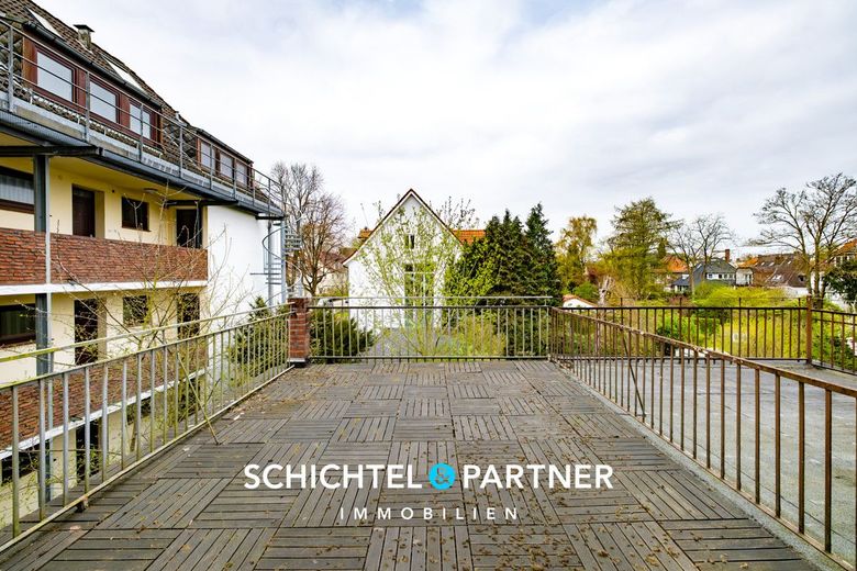 Radio Bremen | Gepflegtes Mehrfamilienhaus mit Potenzial in zentraler Lage – S&amp;P | Terrasse