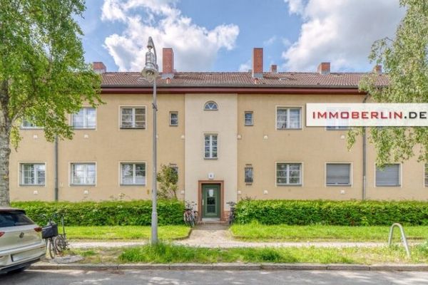 IMMOBERLIN.DE - Zwei attraktive 2-Zimmer-Wohnungen mit Gartenanteil in Zehlendorf