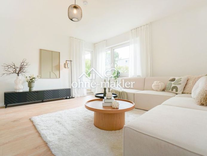 SOFORT FREI: Helle Drei-Zimmer-WHG mit Balkon in der Neustadt – Foto 1