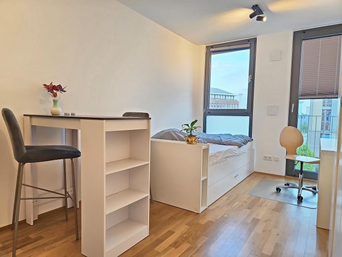 möblierte Neubauwohnung in zentraler Lage – Schlafbereich