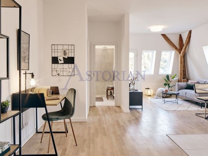 Vivienda exclusiva sobre los tejados de Lichterfelde, sin comisión – Foto 1