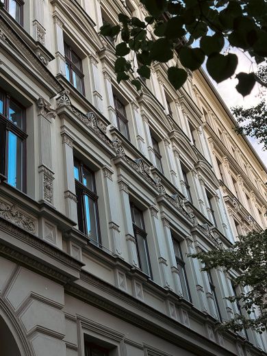 Bezugsfrei! Sonniger Altbau-Traum am Übergang Prenzlauer Berg / Mitte – Foto 1