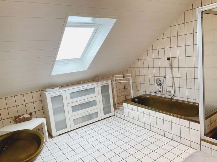 Badezimmer DG