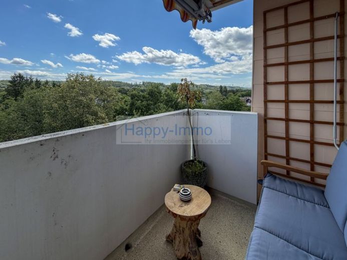Ferrnsticht / 2 odalı daire / Balkon / 6. kat / kapalı otopark yeri / FFB / – Foto 1