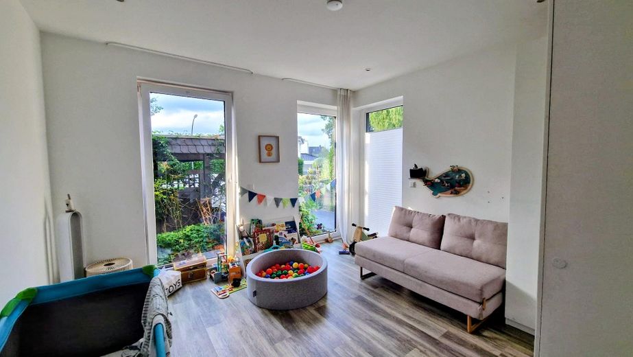Barrierefreie Terrassenwohnung in AEZ Nähe – Foto 7