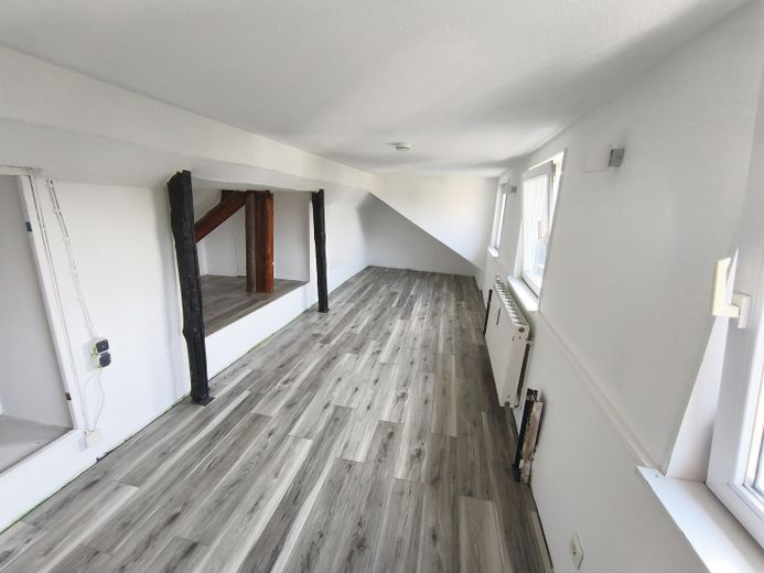 Maisonette Loft in historischen Bruchsteinhaus – Atelier im Maisonette_1