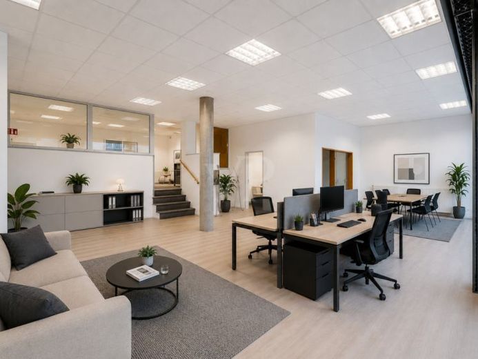 Superficie commerciale personalizzabile nel parco tecnologico | ufficio, studio medico, formazione o commercio – Foto 1