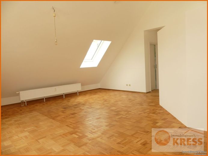reserviert!!! Renovierte Einzimmerwohnung mit Balkon und Küche in gepflegter Wohnlage in Schlüchtern – Bild 5