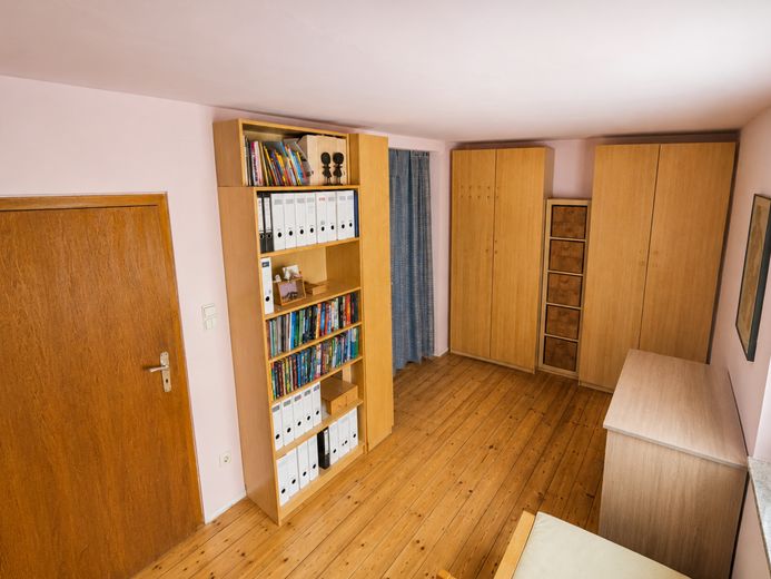 Einfamilienhaus in Bestlage von Gau-Algesheim – Bibliothek 1.OG