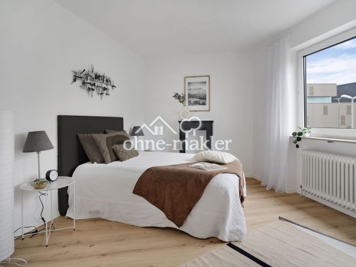 Ready to move in! Modern, light-filled 2-room apartment in an attractive Nuremberg location – Foto 1