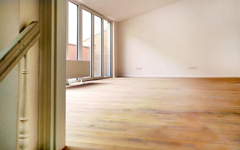 Helle und ruhige Büroräume in Berlin-Mitte – DG / 2. OG