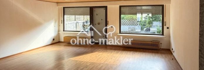 Wuppertal-Ronsdorf'ta bol alan: Büyük arsaya sahip aydınlık sıra ev – komisyonsuz!