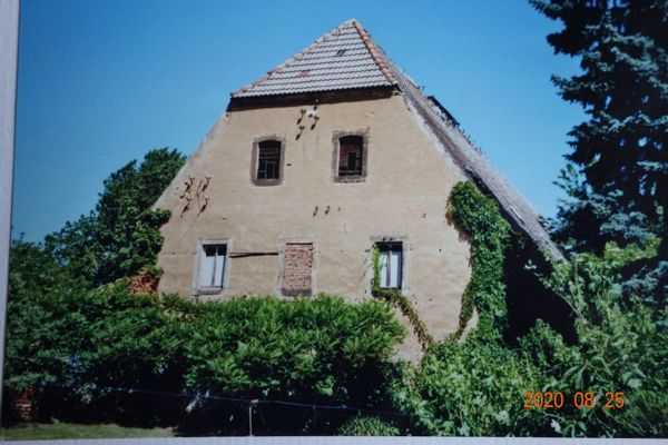 Dwór z 1824 r., duża działka 15 500 m², 01594 Stauchitz koło Riesa-Drezna