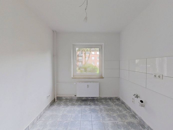 Modern&hell: Große 2-Zi.-Whg. mit BALKON im Nordwesten von Rendsburg – Ansicht I: Küche