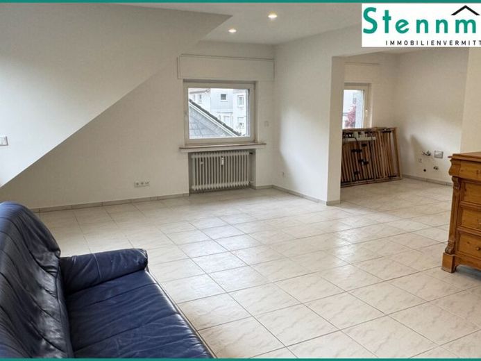 FIRST OCCUPANCY AFTER MODERNIZATION: BRIGHT 3-ROOM APARTMENT IN A 2-FAMILY HOUSE IN A GOOD RESIDENTIAL AREA OF RADEVORMWALD – Foto 1