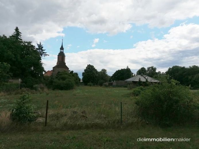 Baugrundstück auf dem Land zu verkaufen – Foto 1