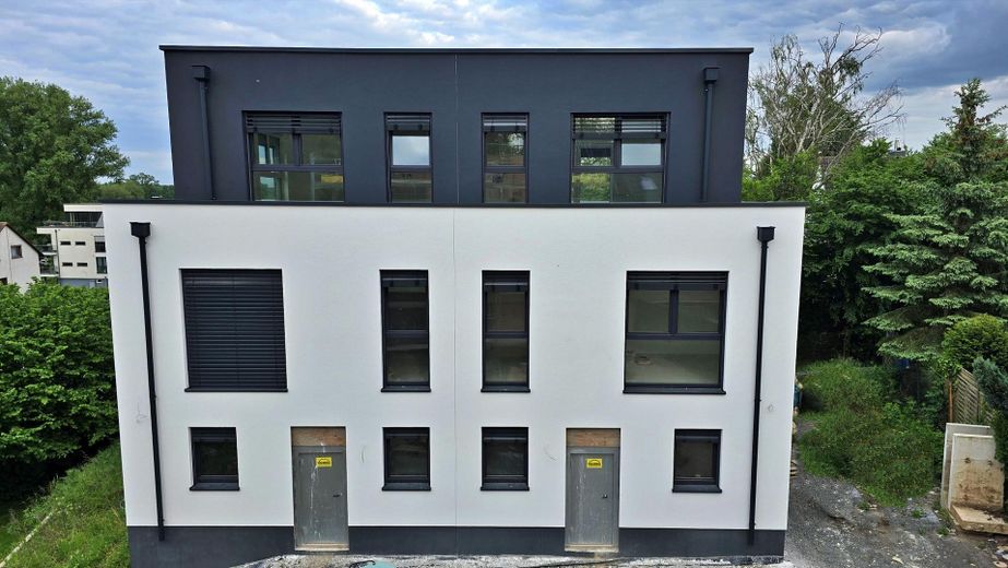 Haus Front