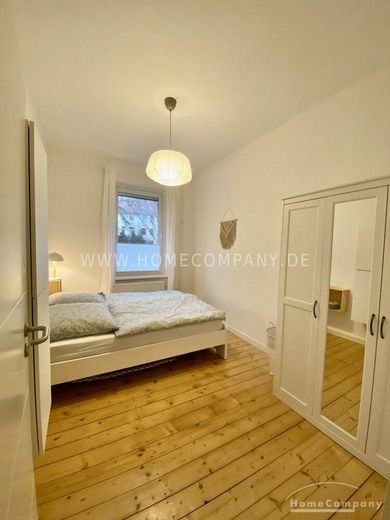 Schöne, neu eingerichtete 2 Zi.-Wohnung, 2. OG. – 90fb99fe177ba38a06284c7cbce4176dbedfbe39.jpg