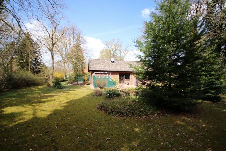 Ein Zuhause zum Ankommen - Bungalow mit idyllischem Naturgarten – Bild 3