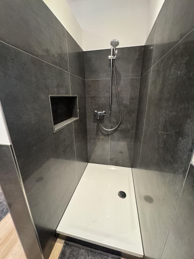 Dusche