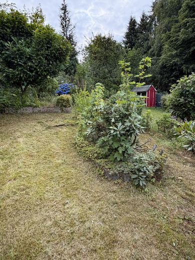Wuppertal-Ronsdorf’ta müstakil sıra ev – Garten