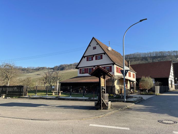 Südseite Bauernhof+Scheune