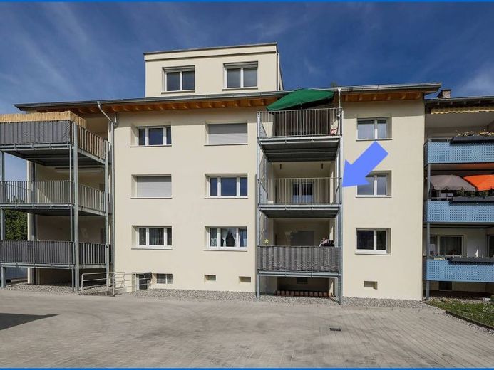Attraktive, schöne 4 Zimmer Wohnung mit Balkon im 1.OG in Radolfzell - bezugsfrei, KFW 55! – Foto 1