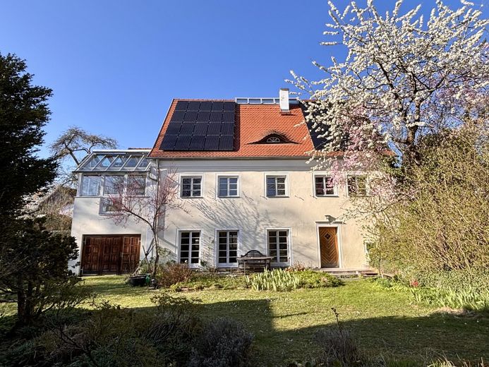 Haupthaus