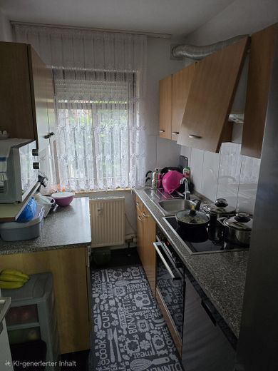 Luminoso appartamento di 3,5 locali (80 m²) in centro città – Küche (1)