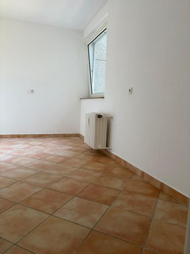 Gepflegte3-Zimmer Eigentumswohnung mit  76 m2 – Küche