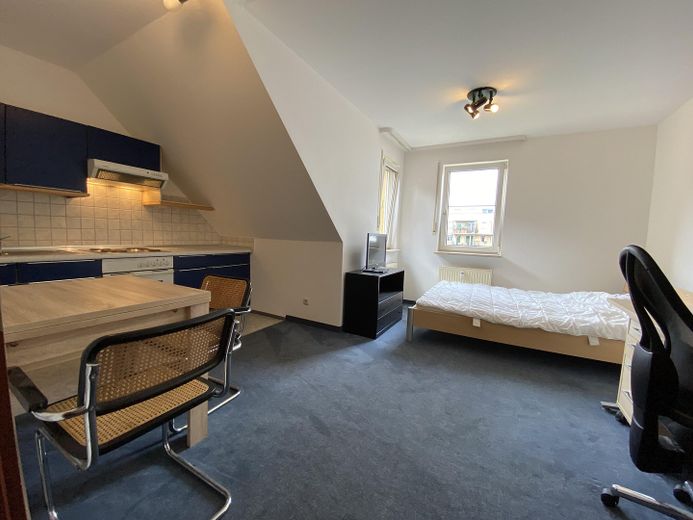 Möbliertes & helles Apartment direkt am Hauptbahnhof (HBF) – Foto 5