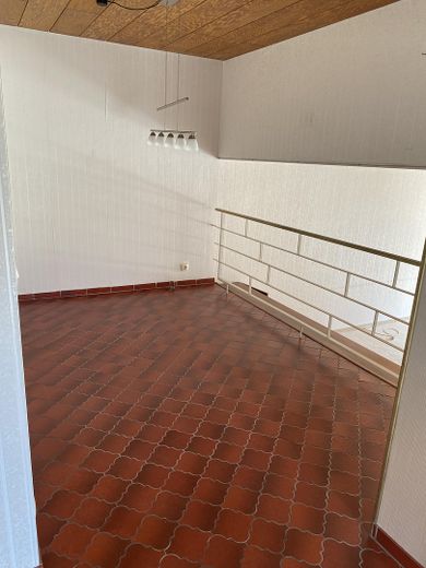 Casa a schiera di testa in posizione residenziale tranquilla a Untereisesheim – Esszimmer