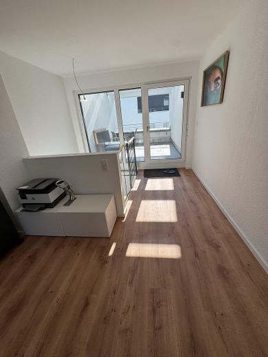 Modernes Reihenmittelhaus (Bj. 2020) mit Garten, Dachterrasse & TG – Foto 18