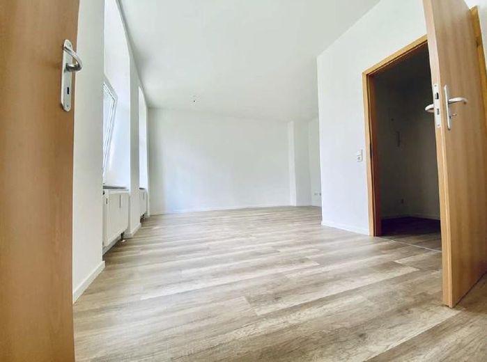 Małe, przestronne mieszkanie w pobliżu Schlossteich - dzielnica Schloßchemnitz – Wohnzimmer 2