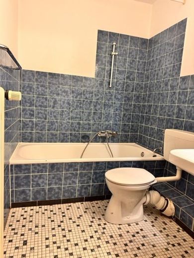 Compact, prisé & sans commission acquéreur – appartement en copropriété de 32 m² dans la Weststadt – Photo 4