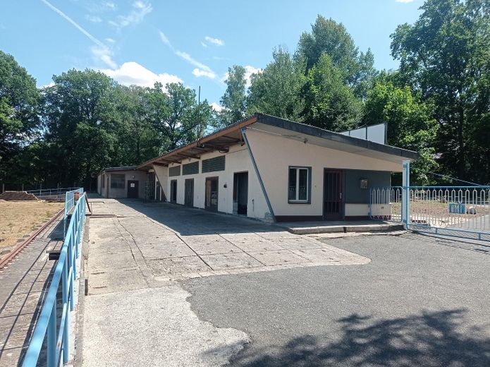 Kl. Halle - Gesamt ca. 650 m²
