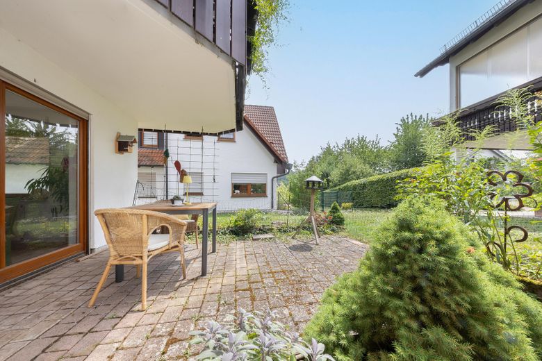 3,5-Zimmer-Wohnung mit großer Sonnenterrasse + Garten – Foto 14