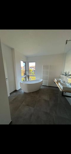Verkaufe Villenhälfte mit Schleiblick – Foto 17