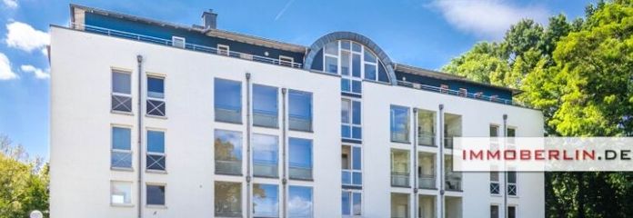 IMMOBERLIN.DE - Helle Wohnung mit Loggia & Lift an der Spree