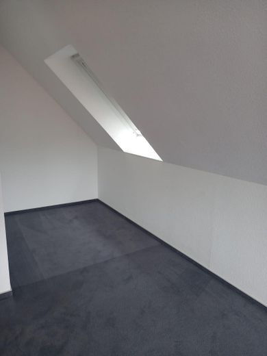 3,5 Zimmer Maisonette-Wohnung – Vorraum im Dachgeschoß