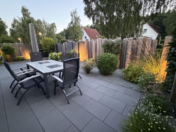 Neuwertiges bezugsfertiges Haus – Foto 2