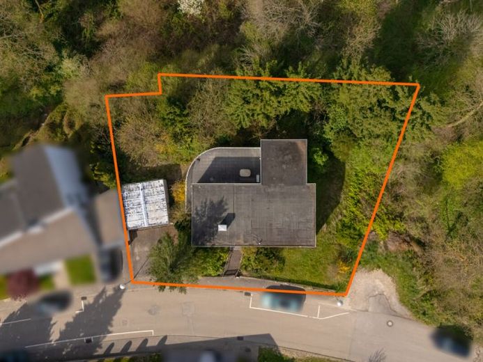 Vom Plan zur Realität: Grundstück mit Baugenehmigung für ein Doppelhaus – Foto 1