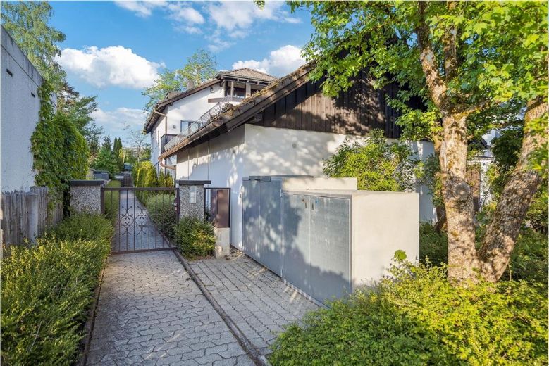 Haupteingang Wohnanlage