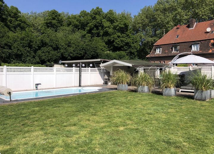 VOM EIGENTÜMER! Charmantes Zweifamilienhaus in Wehofen mit großem Garten, Pool & Whirlpool – Foto 3