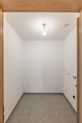 Young semi-detached house with carport in Friedrichsfehn – Abstellraum