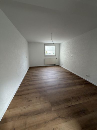 Vollständig renovierte Barrierefreie Wohnung – Foto 11