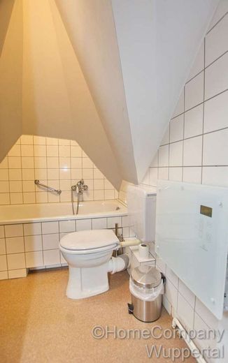 Fascino squisito di un edificio storico! Elegante appartamento nel quartiere Briller con DSL e posto a sedere in giardino – ea70e88bb1c2e33be5f6512dff59e7f40409aca7.jpg