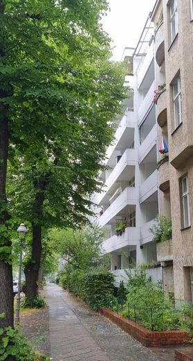1-Zimmer-Apartment in Berlin Tempelhof - perfekt für Studierende – Hausansicht