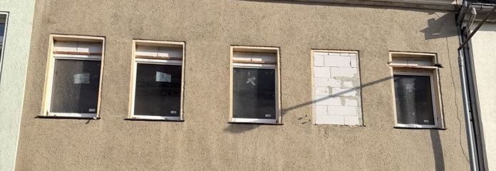 Sanierungsbedürftiges Zweifamilienhaus mit Ausbaupotenzial