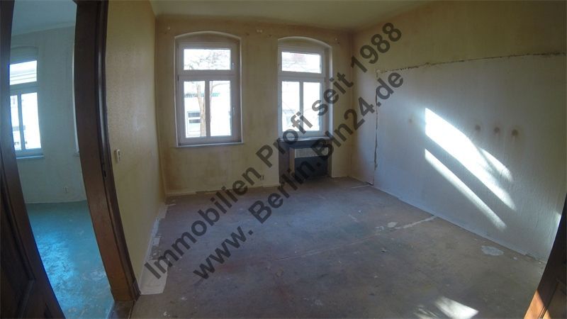 Kernsanierung - Wohnung - mieten - 3er WG oder 2er WG - Duschbad mit Fenster – G0076595